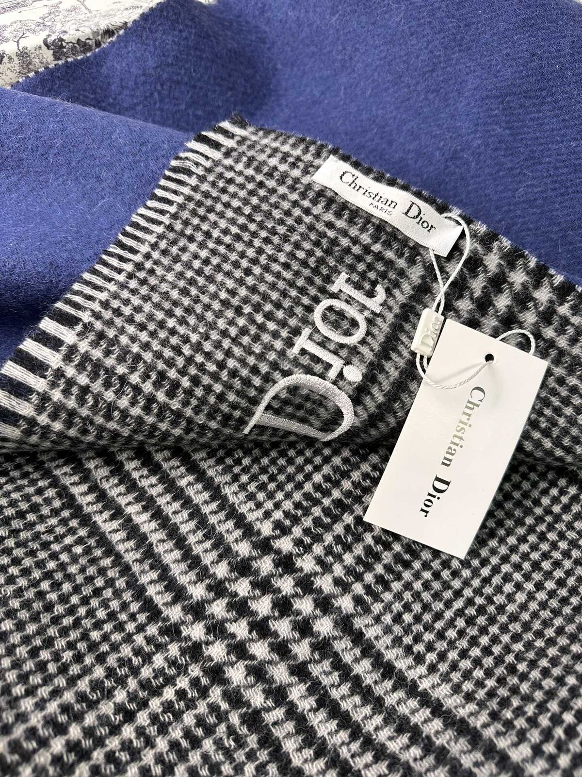 02d5bcbdc37b3950dbe34d1d1f2052b0_1758706097_6989.jpg