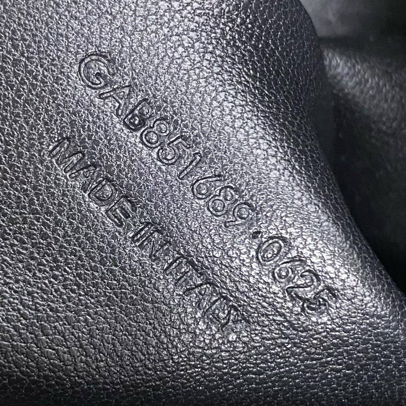c250c4ba8c8b9cfa8df89aedcacf54bf_1763705466_3333.jpg