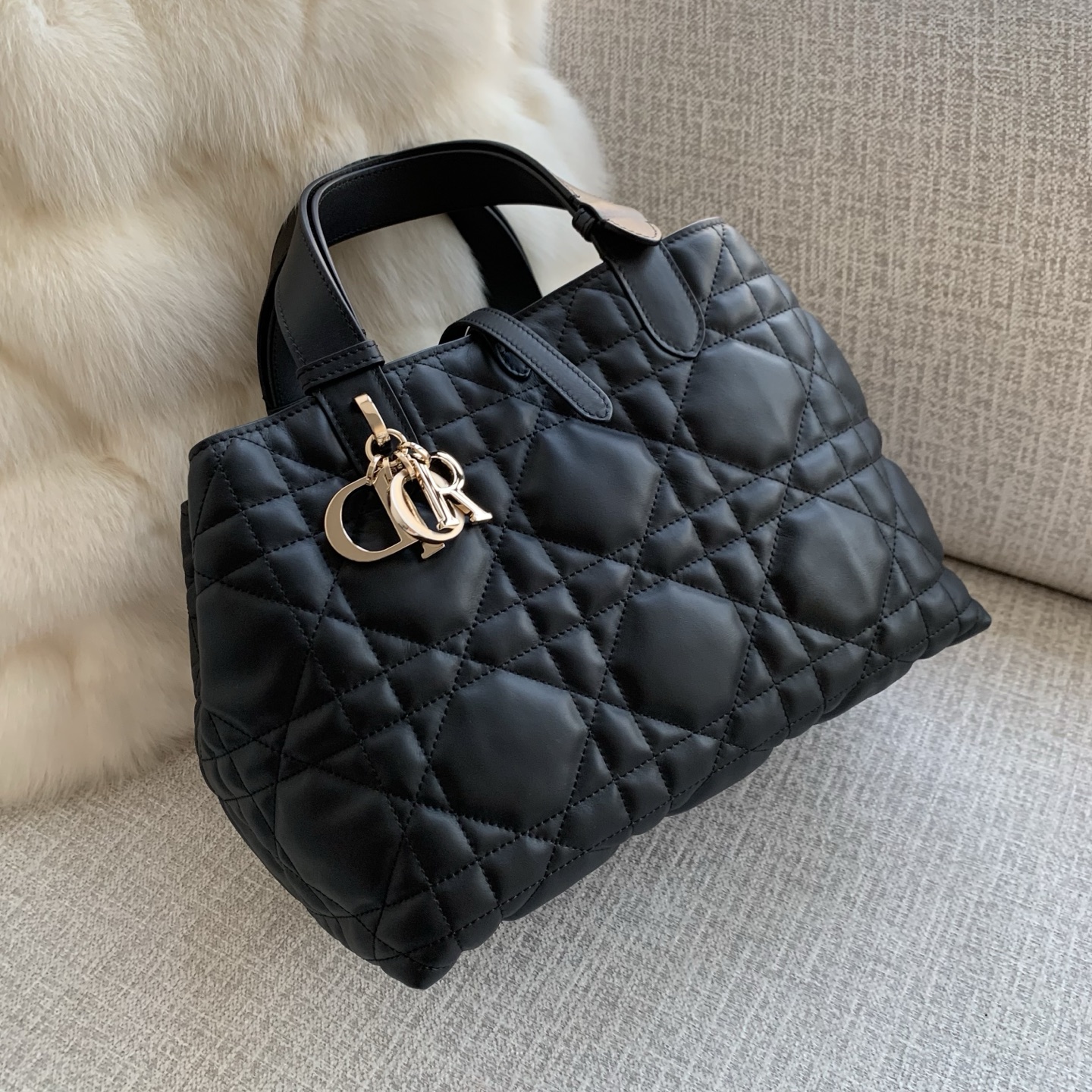eb8849f1964a6c90d4f609ac17e72ade_1787641302_0419.jpg