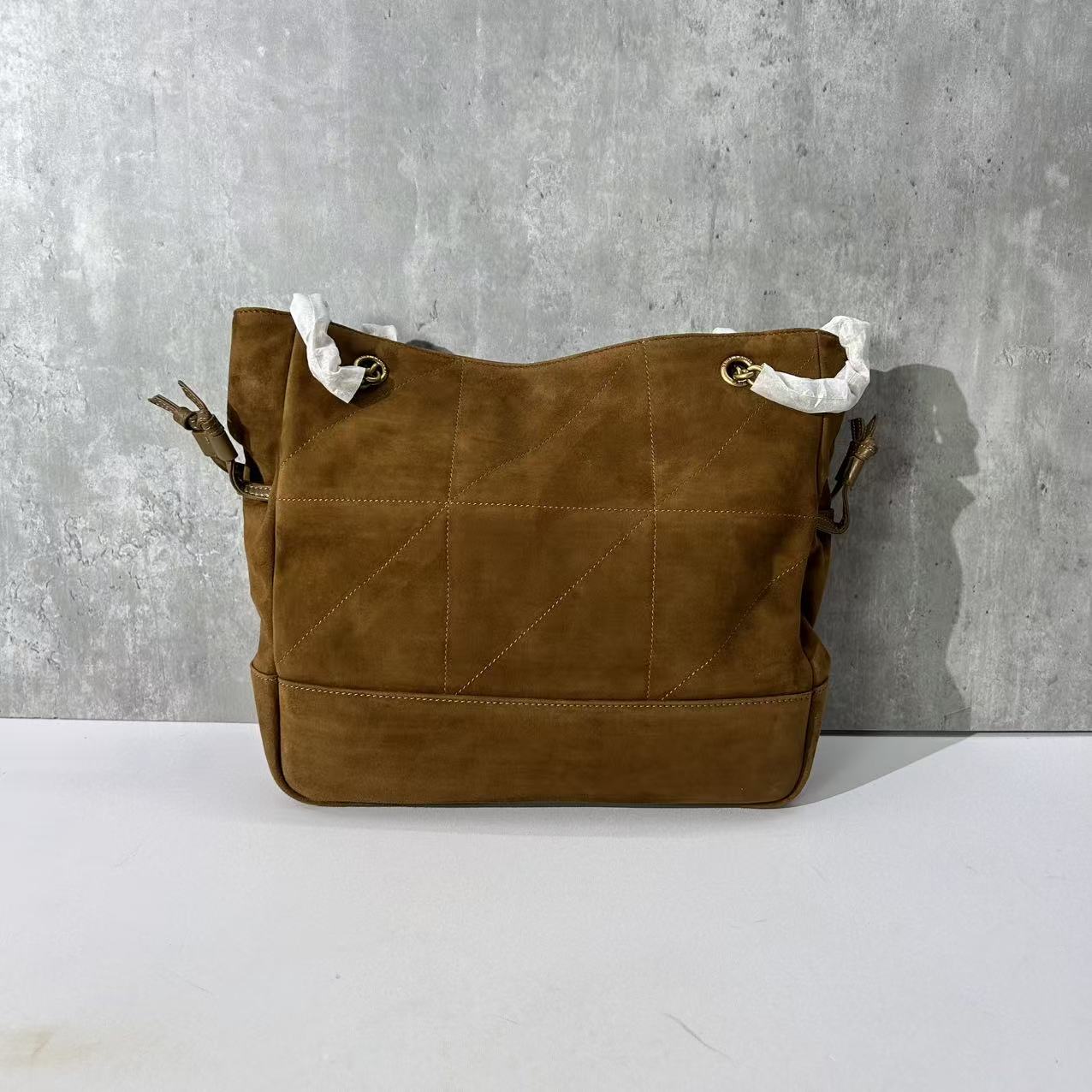 7cbc0e58304c7bcf6b6c1e068b652850_1791857136_0725.jpg