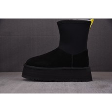 UGG Classic Dipper...