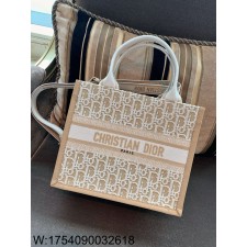 [엔젤] 디올 스몰 북 토트백 오블리크 자수 숄더백 26.5*22*14cm 라떼 