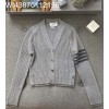 TJ공장 톰브라운 사선 스트라이프 트위스트 케이블 단색 가디건 그레이
