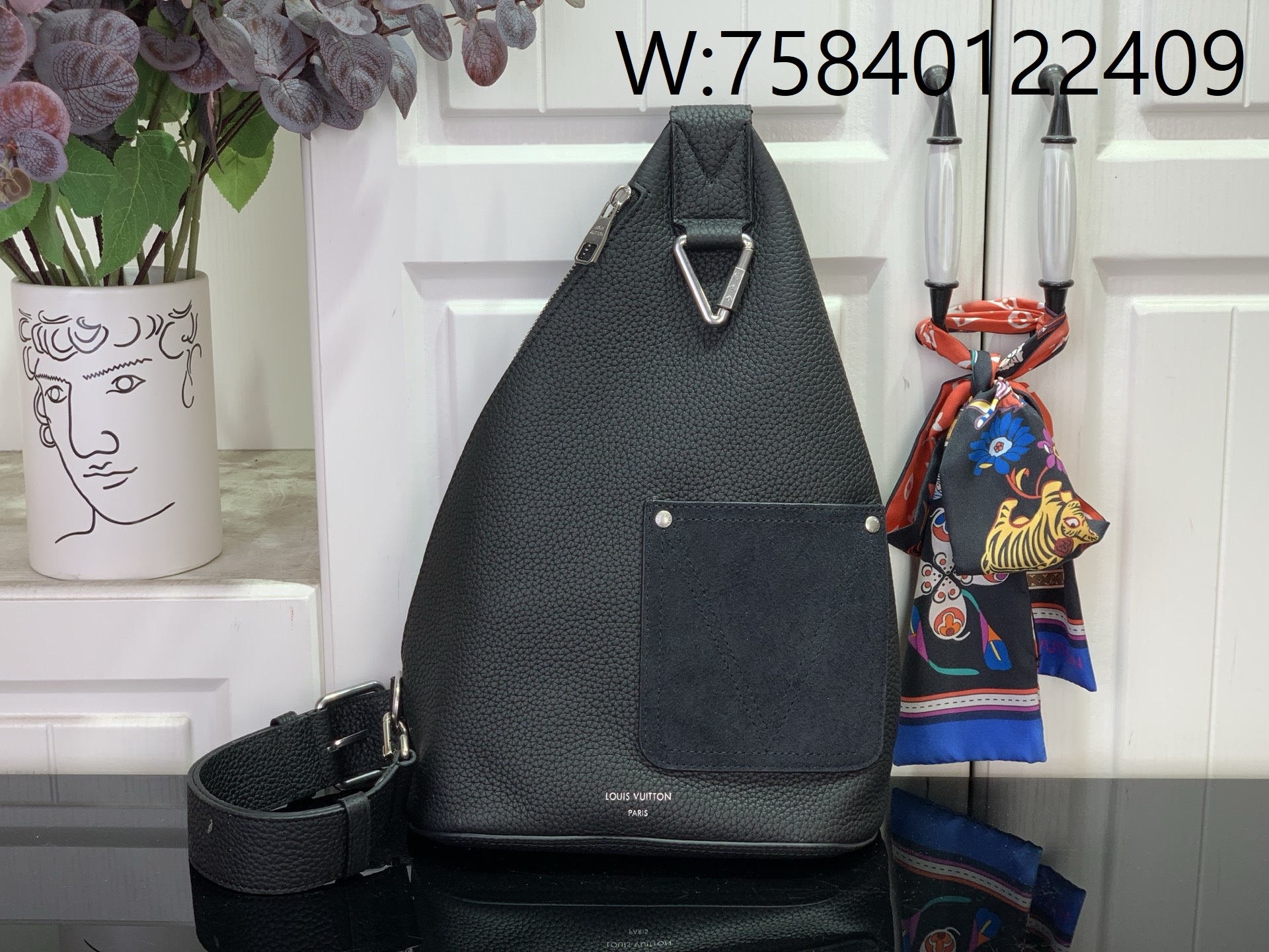 [88factory] 루이비통 델타 슬링백 M27060 30*35.5*7cm 블랙