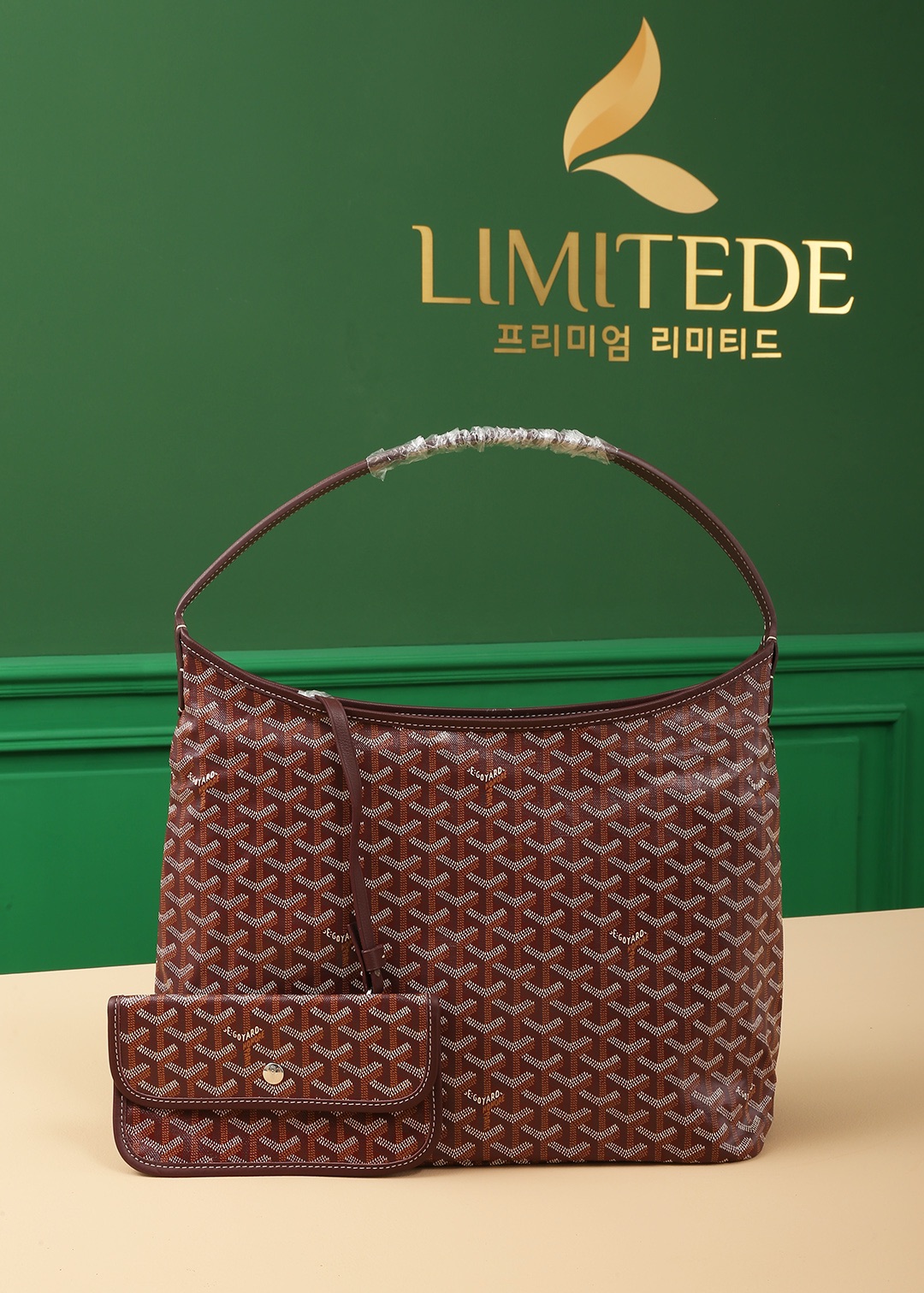 [리미티드] 고야드 보헴 호보 백 27*15*42cm 와인