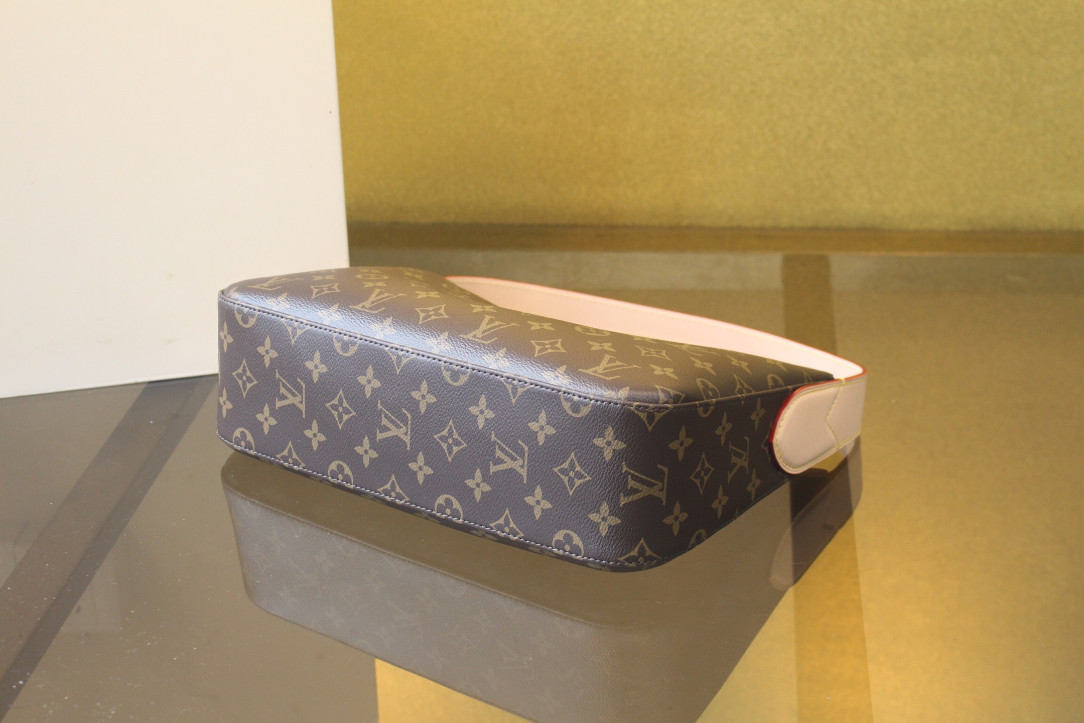 img3.jpg