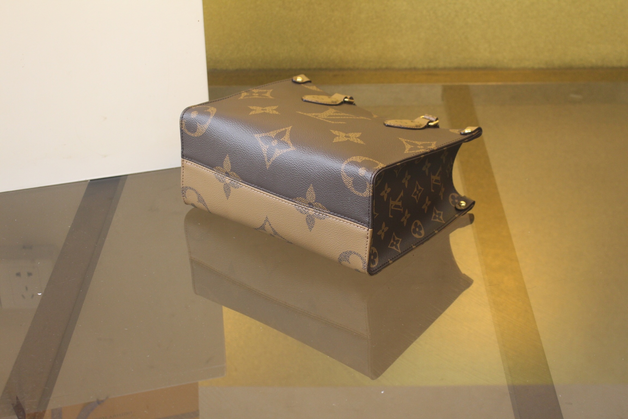 img3.jpg