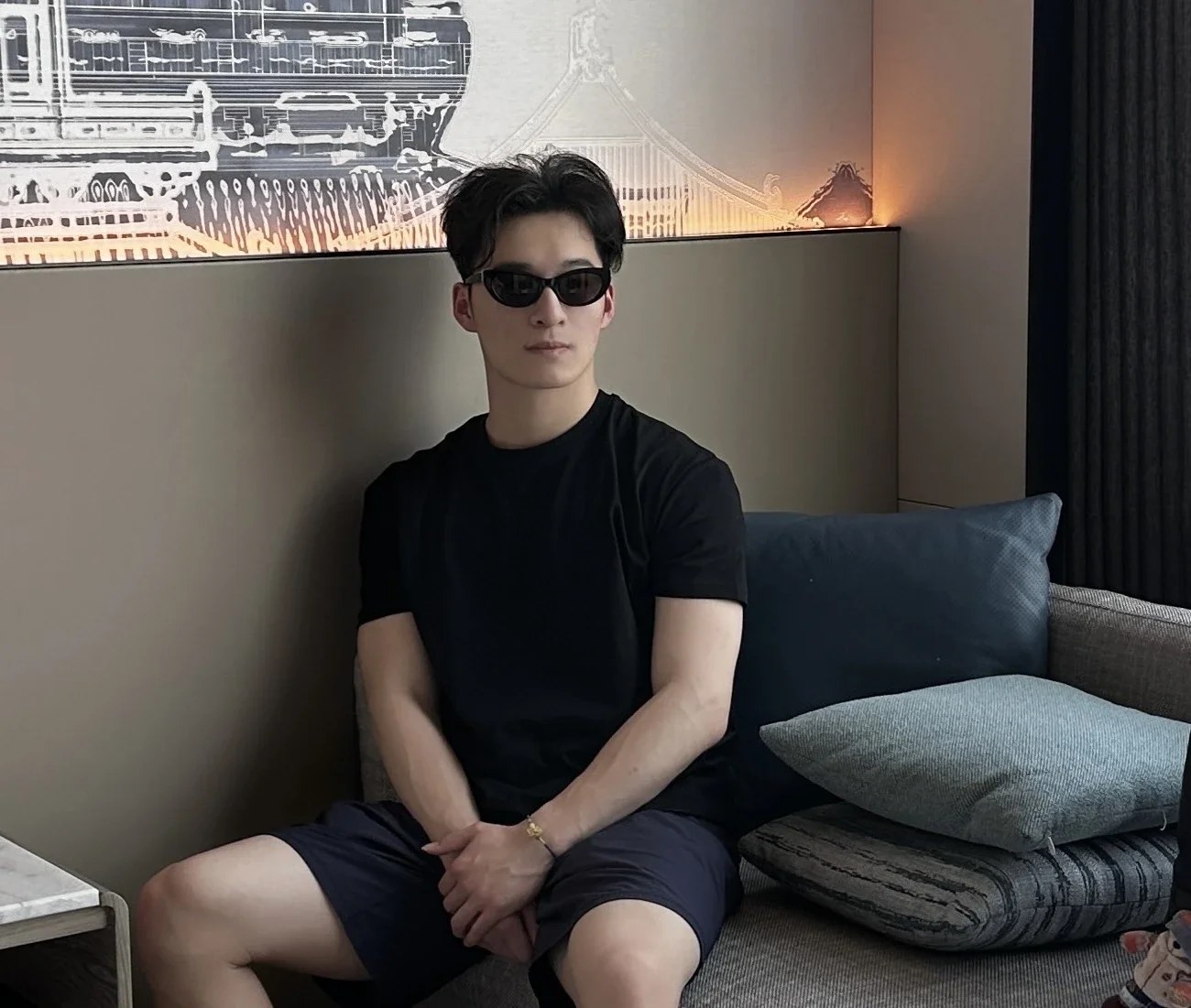 img32.jpg