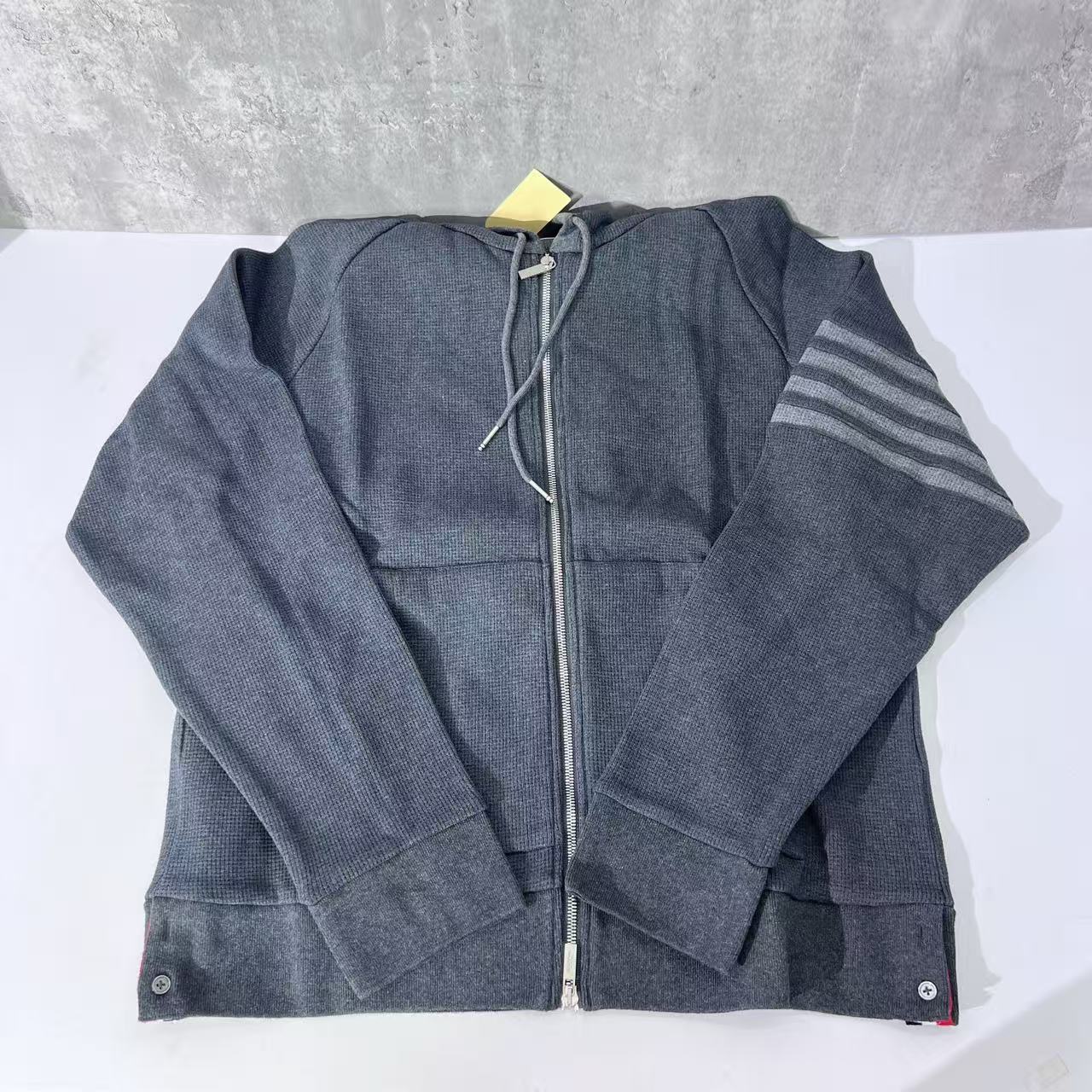 (출고사진첨부+)TJ공장 톰브라운 와플 그레이 사선 후드집업 다크 그레이 Thombrowne