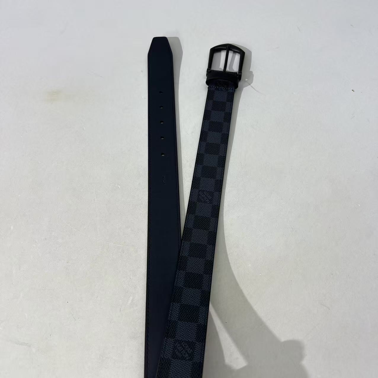 (출고사진첨부+) 루이비통 23SS 모노그램 다미에 벨트 3.5cm LOUIS VUITTON