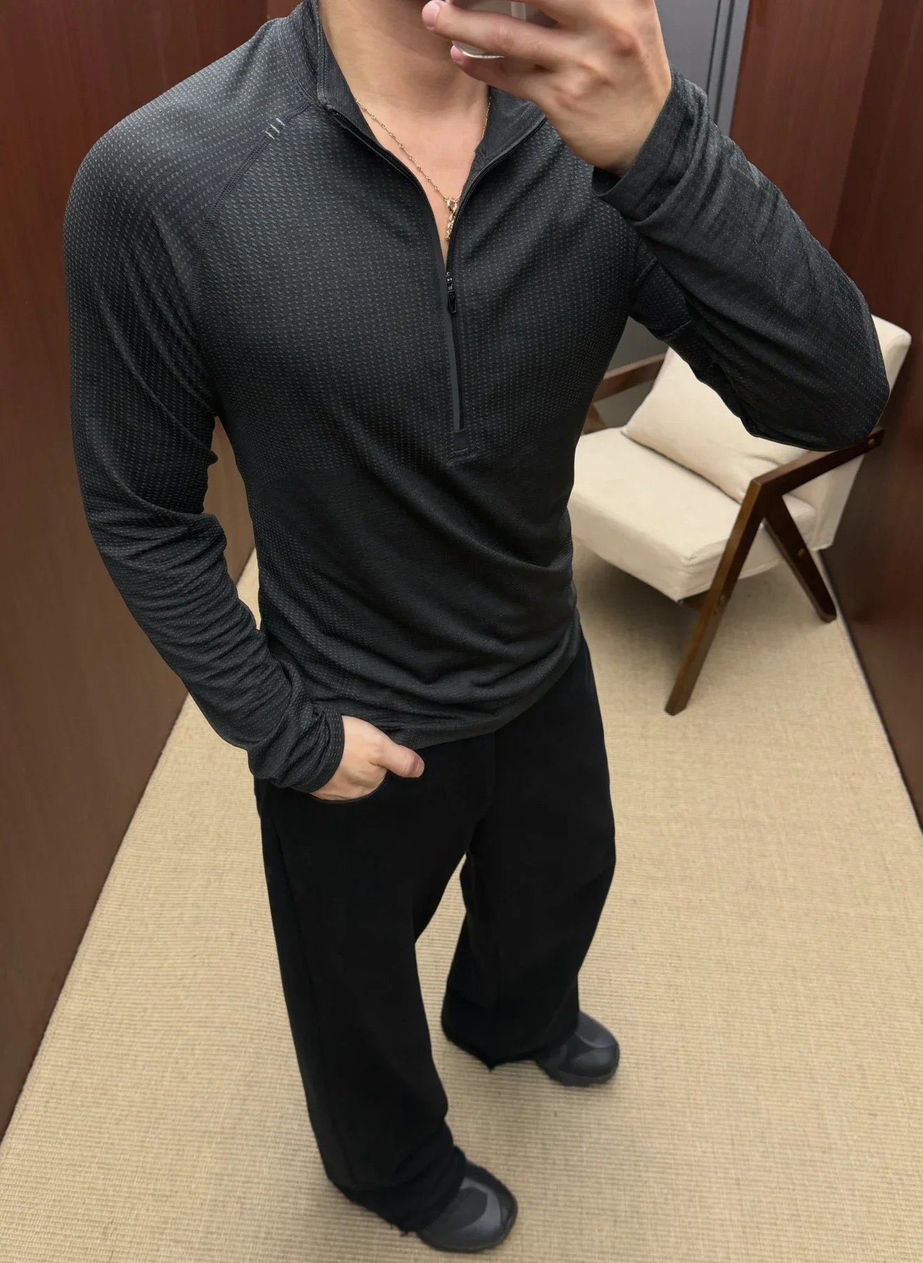 img4.jpg