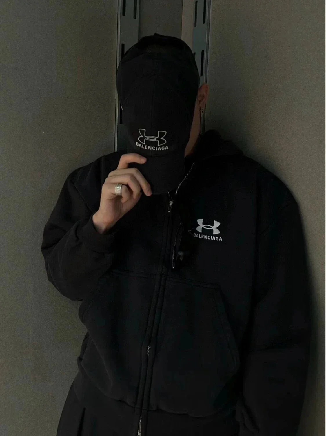 img25.jpg