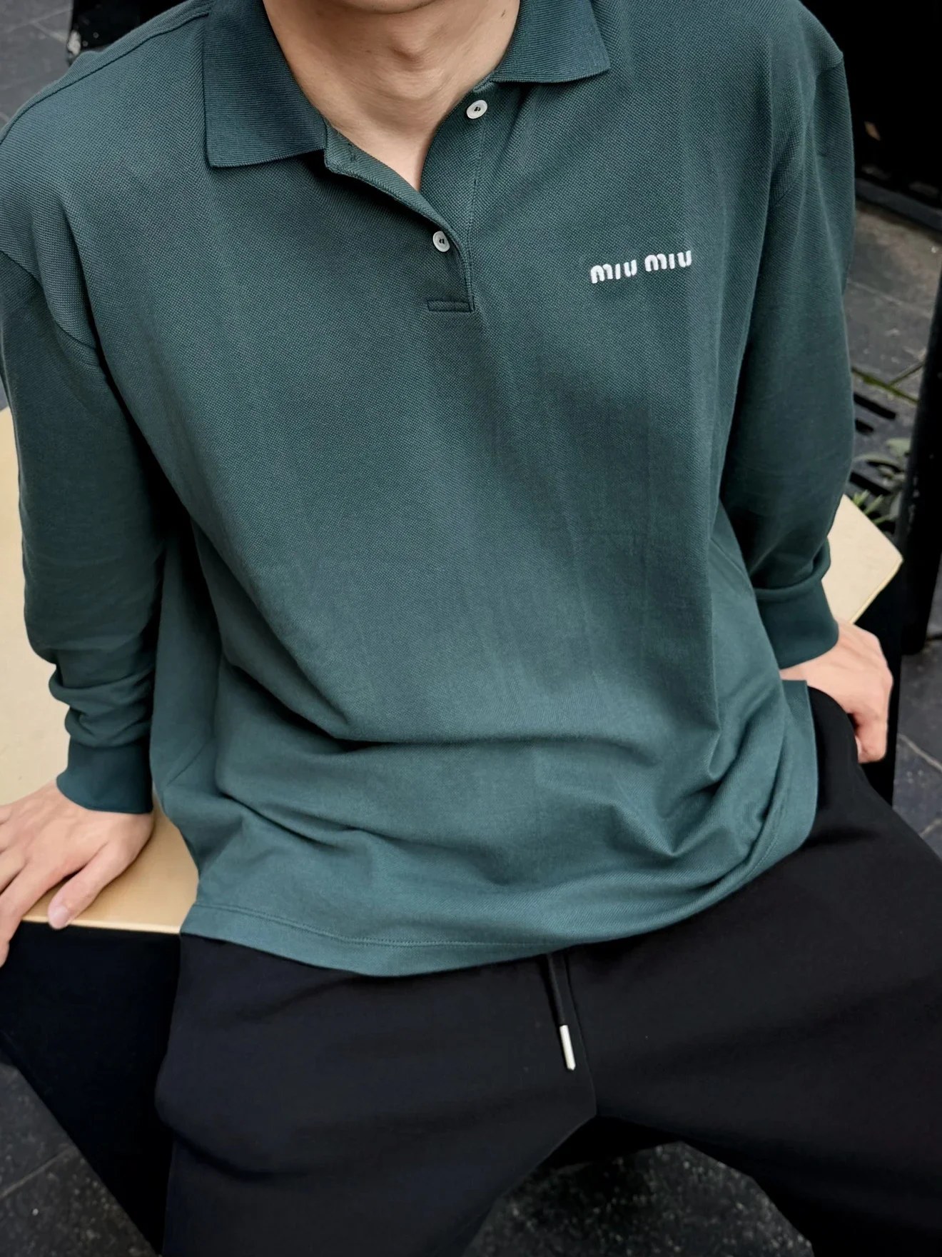 img12.jpg