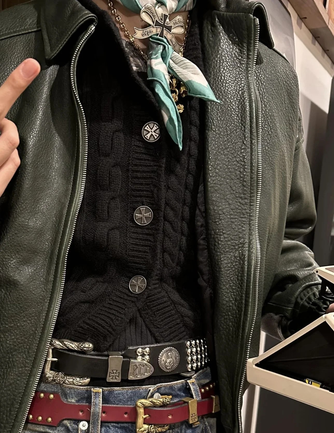 img25.jpg