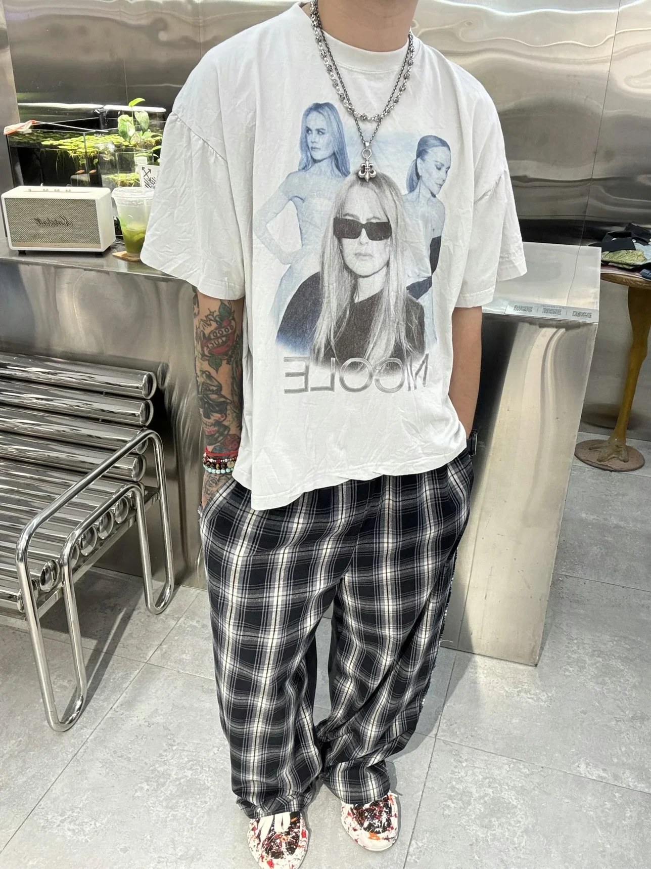 img10.jpg