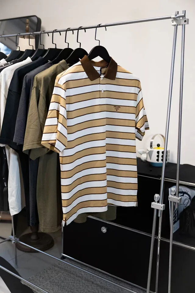 img1.jpg