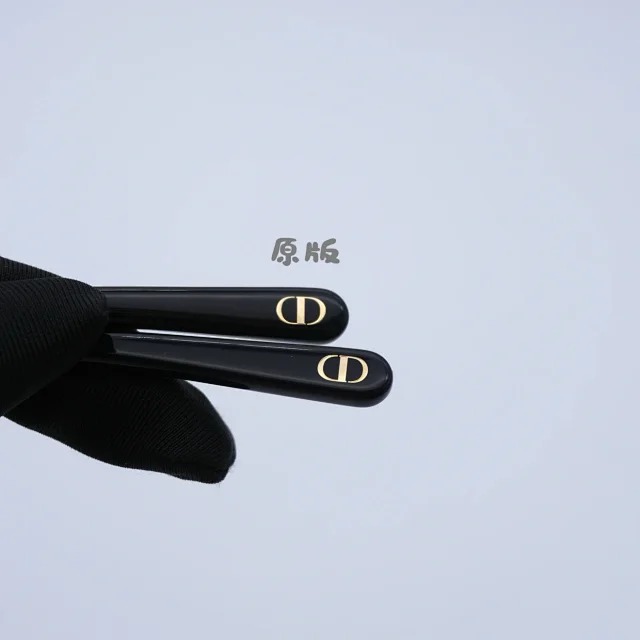 img13.jpg