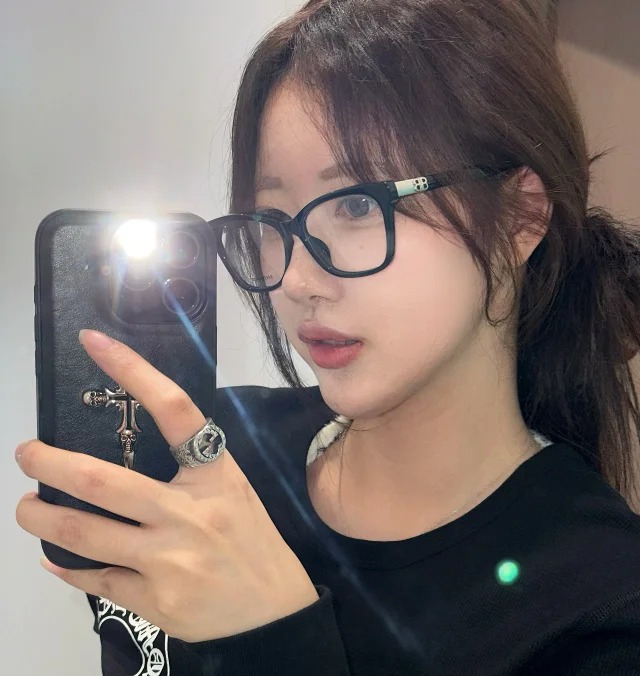 [조지셀러] 발렌시아가 BB0186O 버터플라이 안경테