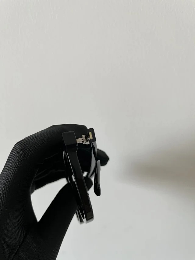 img22.jpg