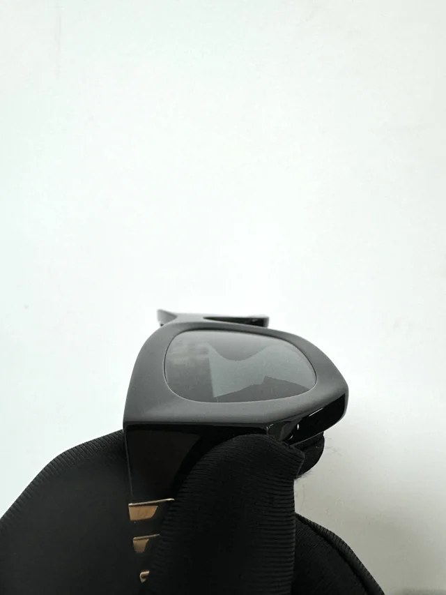 img11.jpg