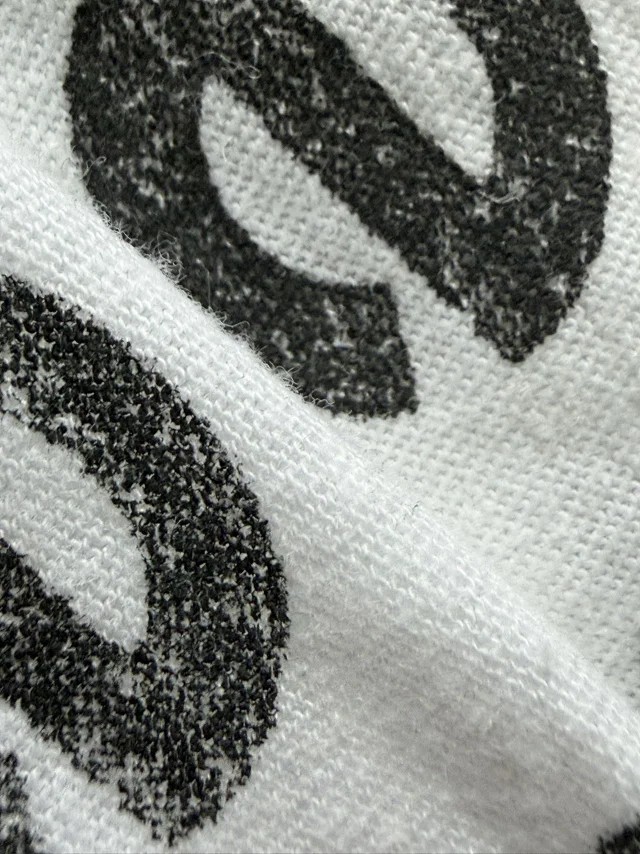 img12.jpg