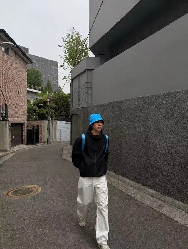 img20.jpg