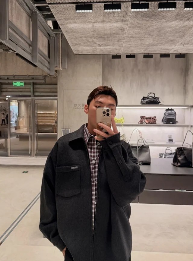 img12.jpg