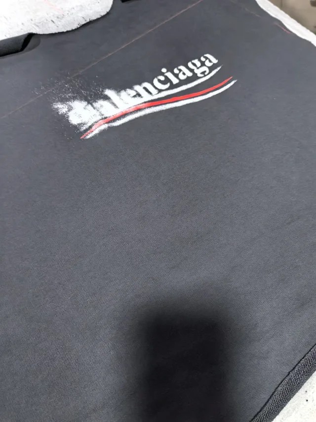img12.jpg